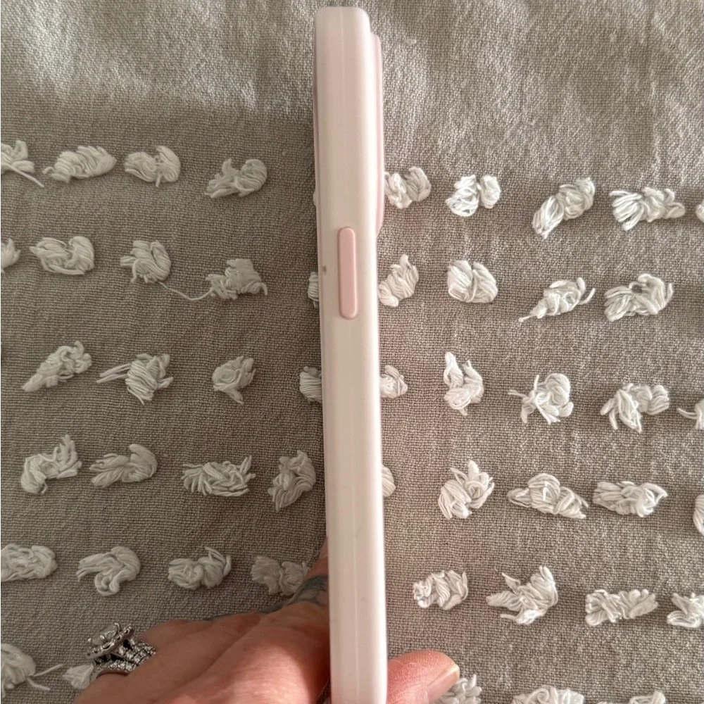 Apple iPhone 15 Pro Silicone Case - Pink